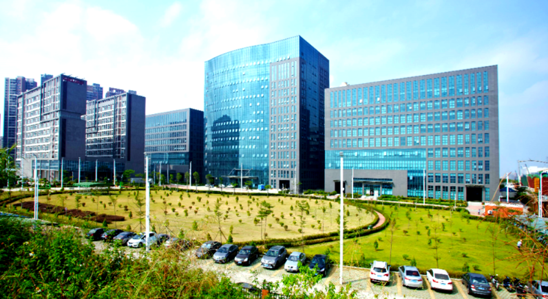 沈阳小程序定制市场趋势分析：企业级应用开发的关键技术路径